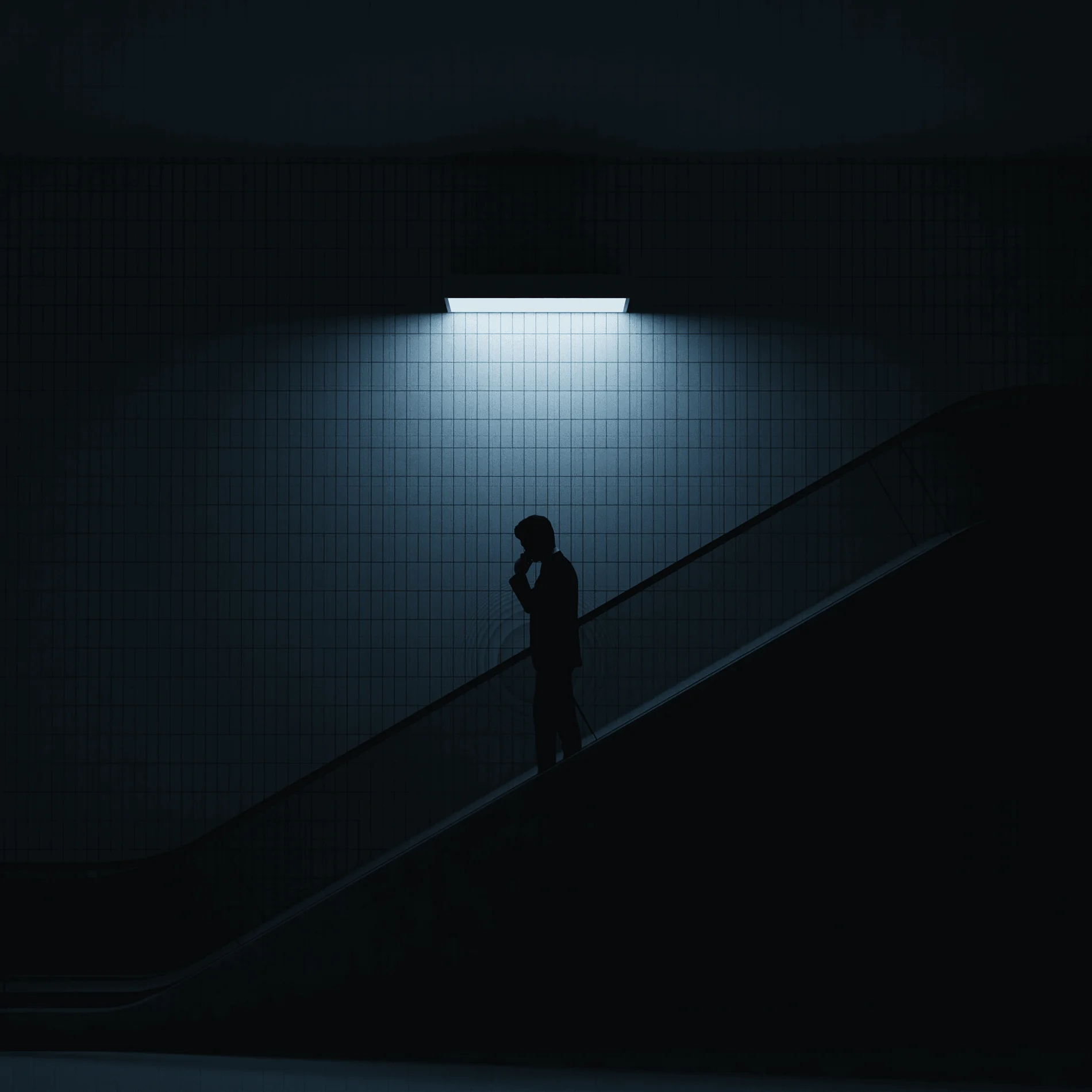 The Subway — Blue lighting study 02